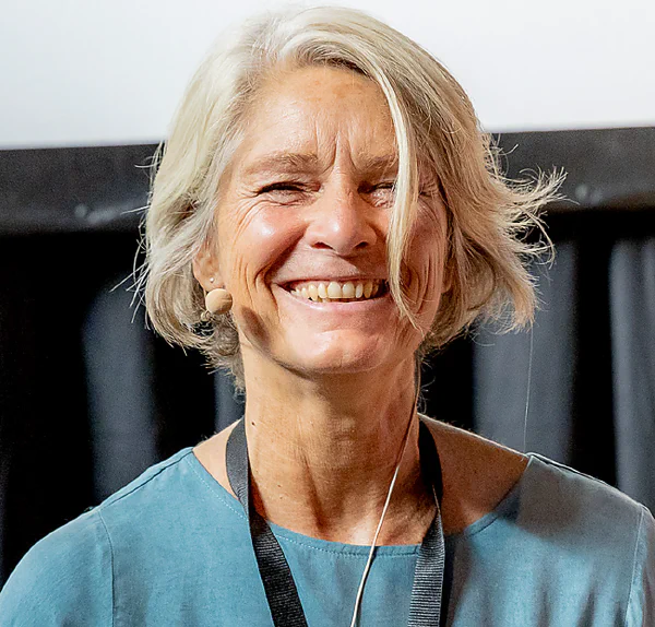 Beate Schulte Strathaus — Profilbild